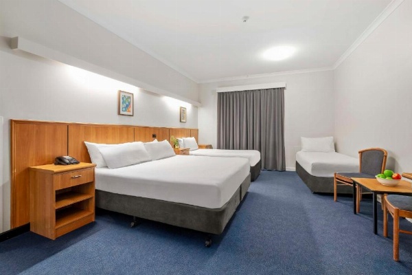 Metro Hotel Perth City image 24